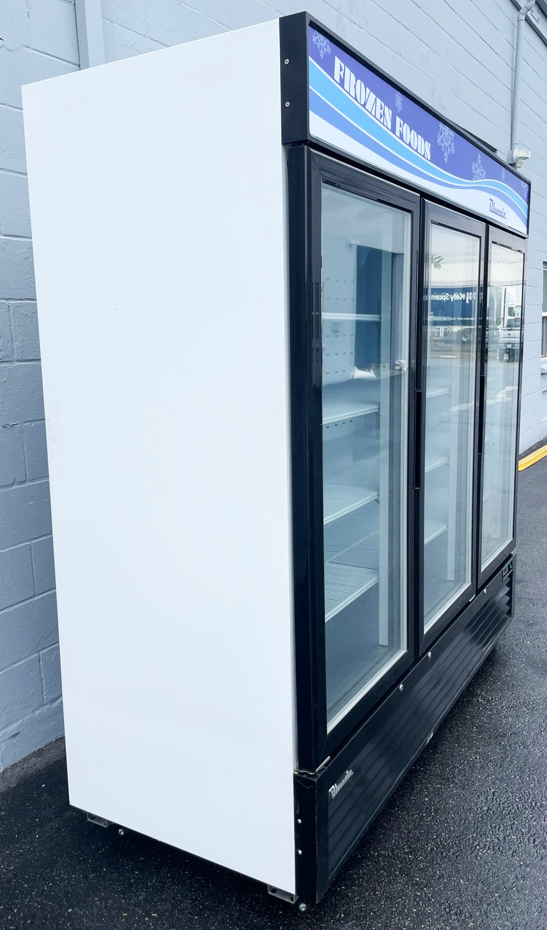 Blue Air (BKGF72-HC) 82″W 3-Door Reach-In Commercial Glass Merchandiser Freezer
