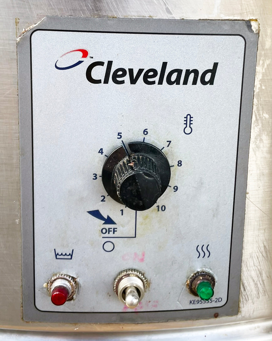 Cleveland KEL-40-T 40 Gallon 2/3 Steam Jacketed Electric Tilting Cooking Kettle WITH (2) Robot Coupe MP450 Immersion Blenders