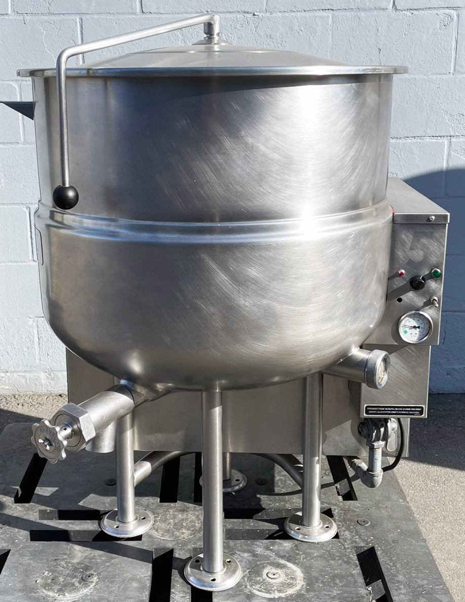 Cleveland (KGL-40) 40 Gallon 2/3 Steam Jacketed Commercial Gas Stationary Kettle