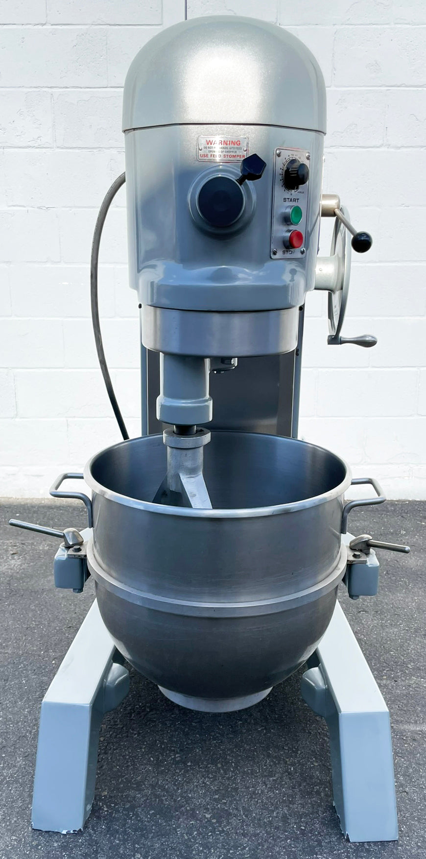 Hobart (H-600T) 60 Quart 4 Speed Bakery Restaurant Commercial Dough Food Mixer