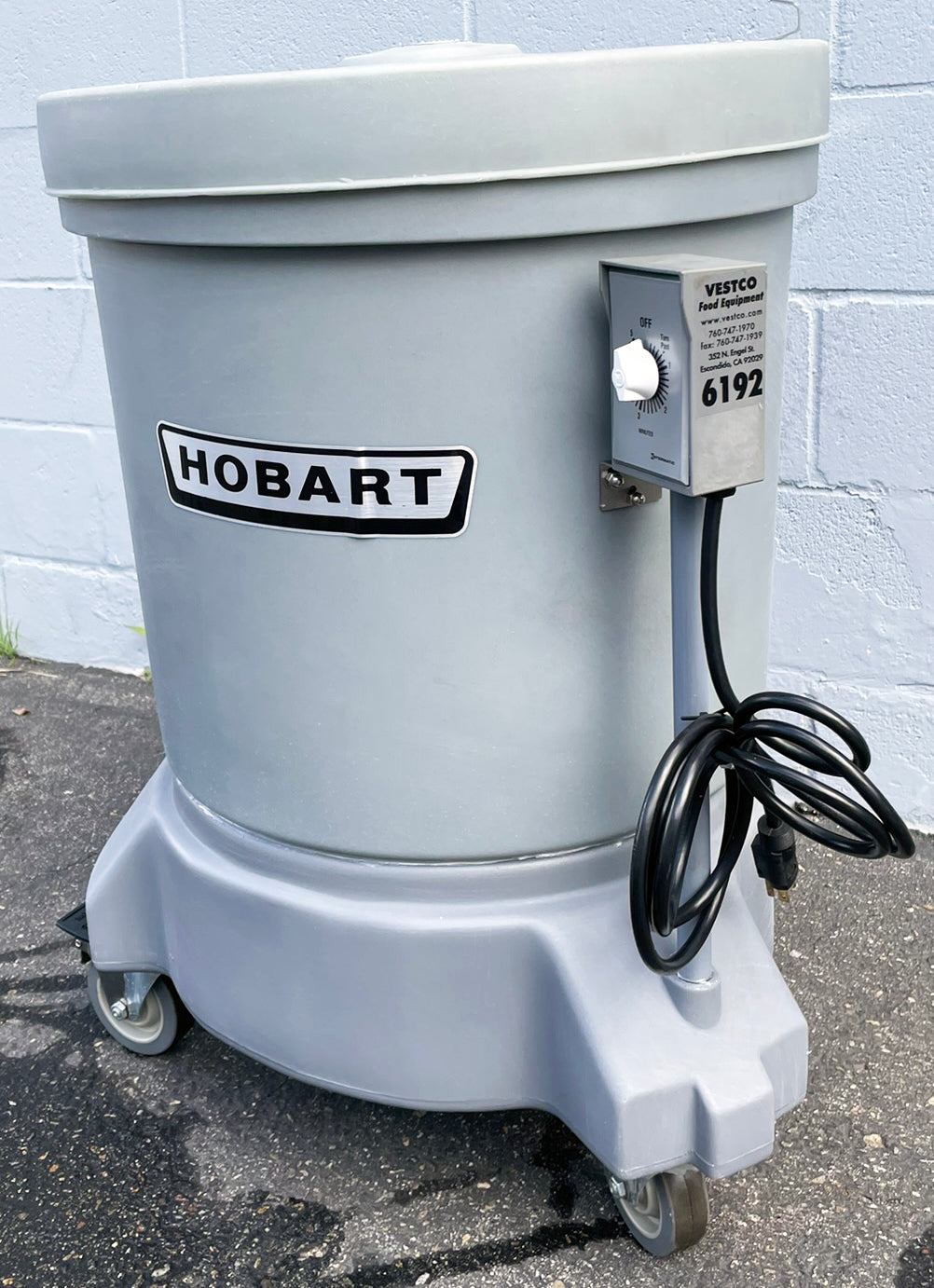 Hobart (SDPE) 20 Gallon Polyethylene Industrial Salad Lettuce Spinner Dryer