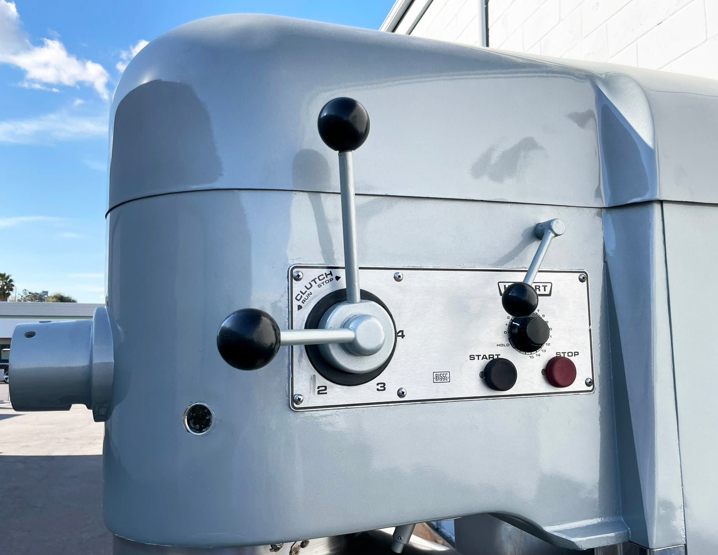 Hobart (V-1401) 140 Quart 4 Speed Industrial Bakery Dough Food Commercial Mixer