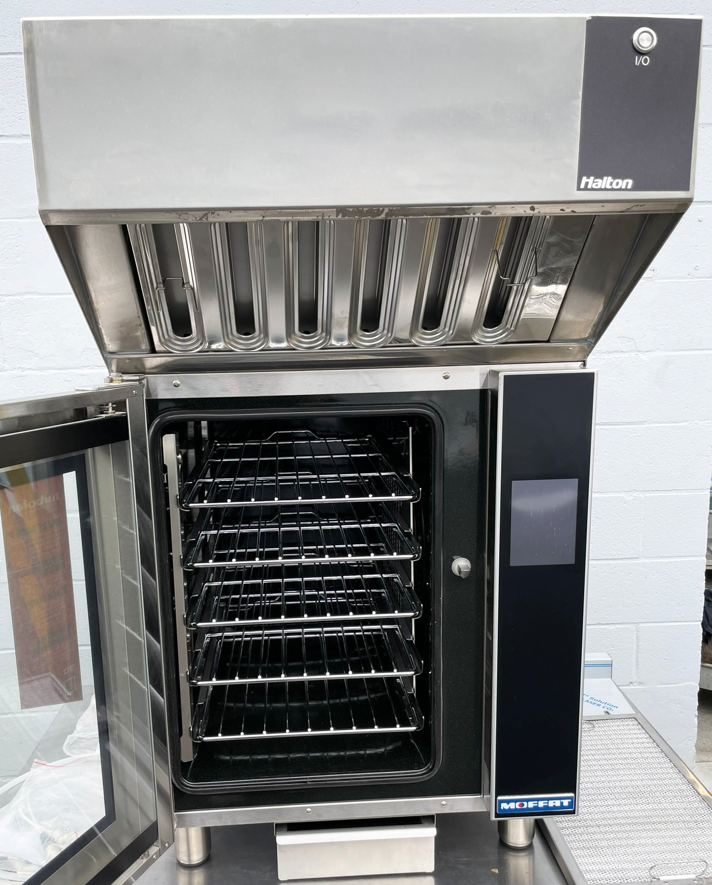Moffat (E33T5) Single Deck Half-Size Touchscreen Electric Convection Baking Oven With Halton (VH32) Ventless Condensing Cooking Hood