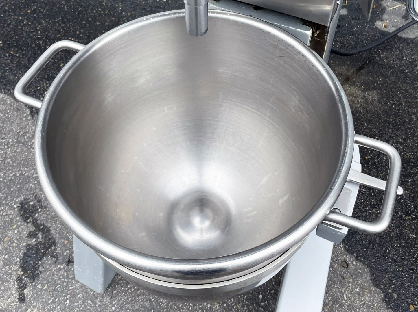 Uniworld (UPM-30E) 30QT 3 Speed Commercial Bakery Restaurant Dough Food Mixer