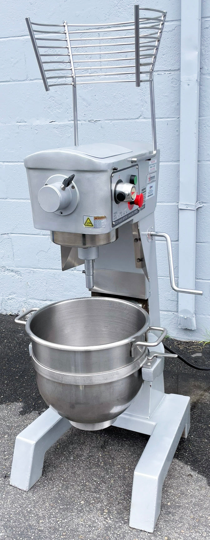 Uniworld (UPM-30E) 30QT 3 Speed Commercial Bakery Restaurant Dough Food Mixer