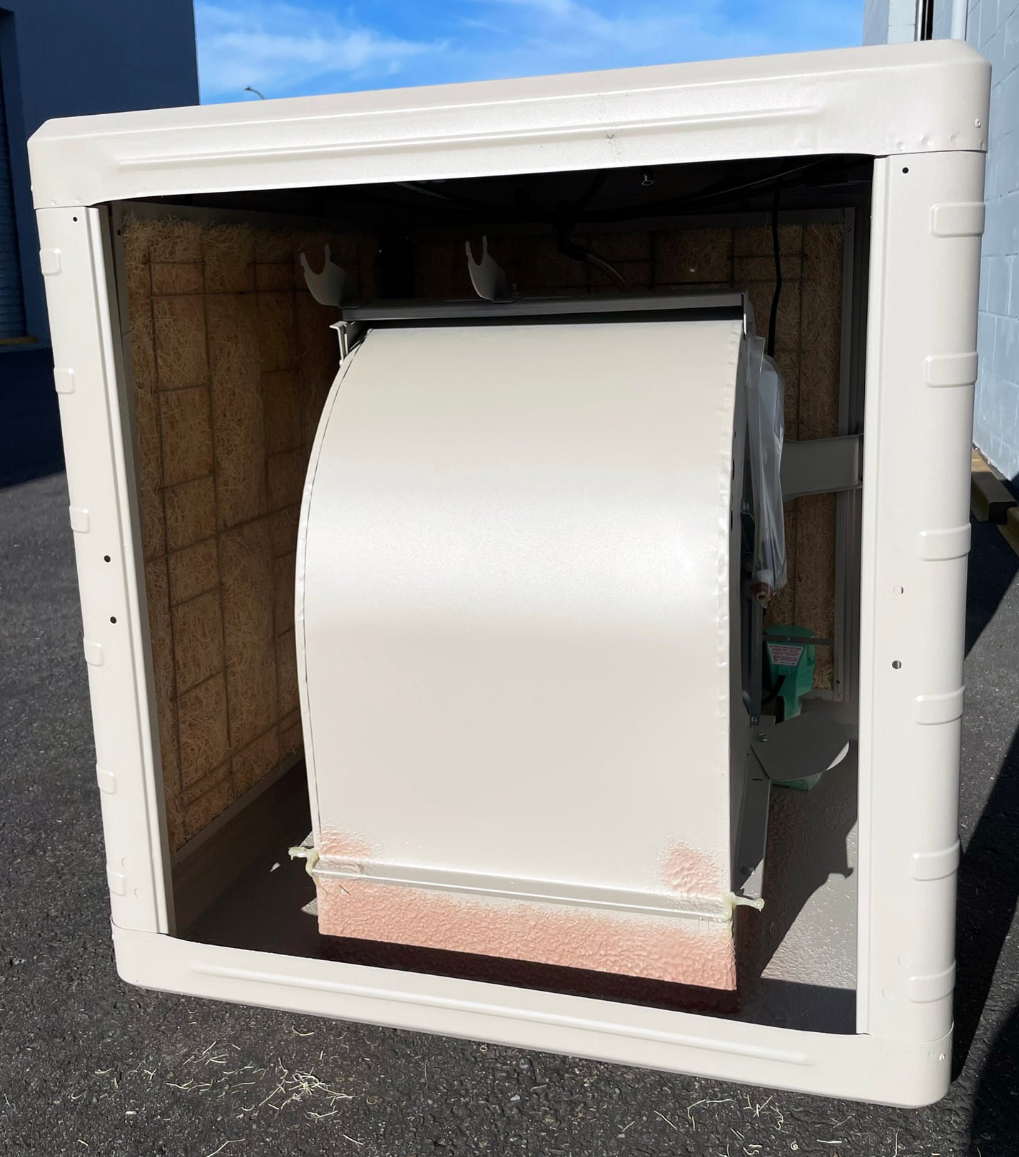 NEW Frigiking (FD450A) 4,500CFM Residential Down Draft Evaporative Swamp Cooler