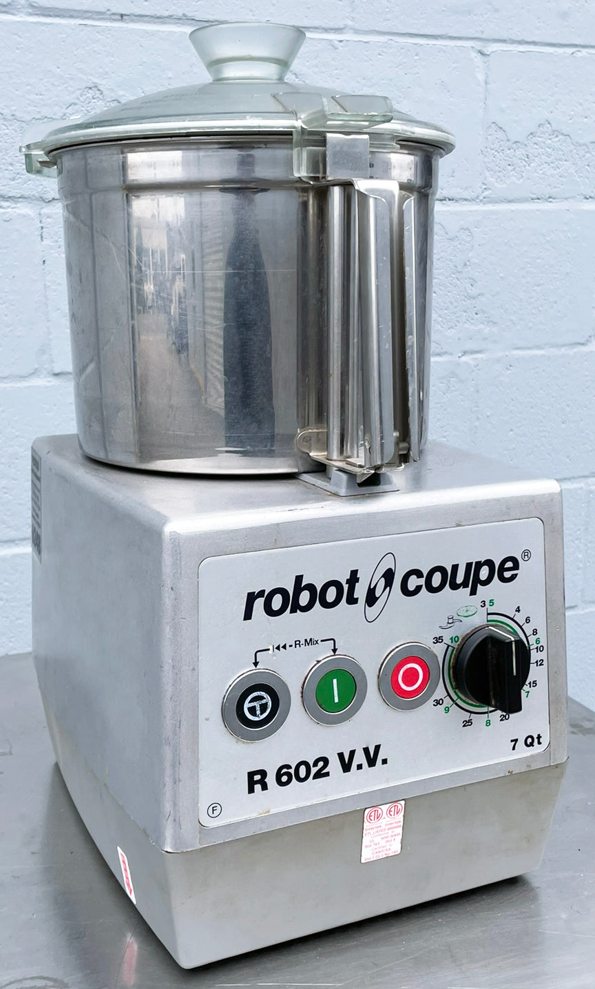 Robot Coupe (R602VVF) 7QT Variable Speed Continuous Feed Food Processor Mixe