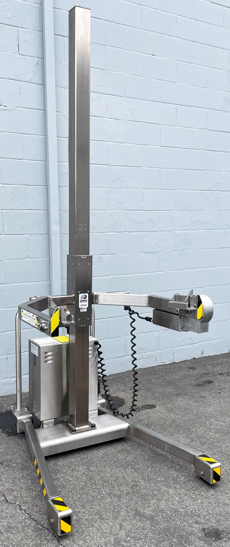 Savage Bros. (0712SS) Stainless Steel Mobile Hydraulic Bakery Kettle & Bowl Lift