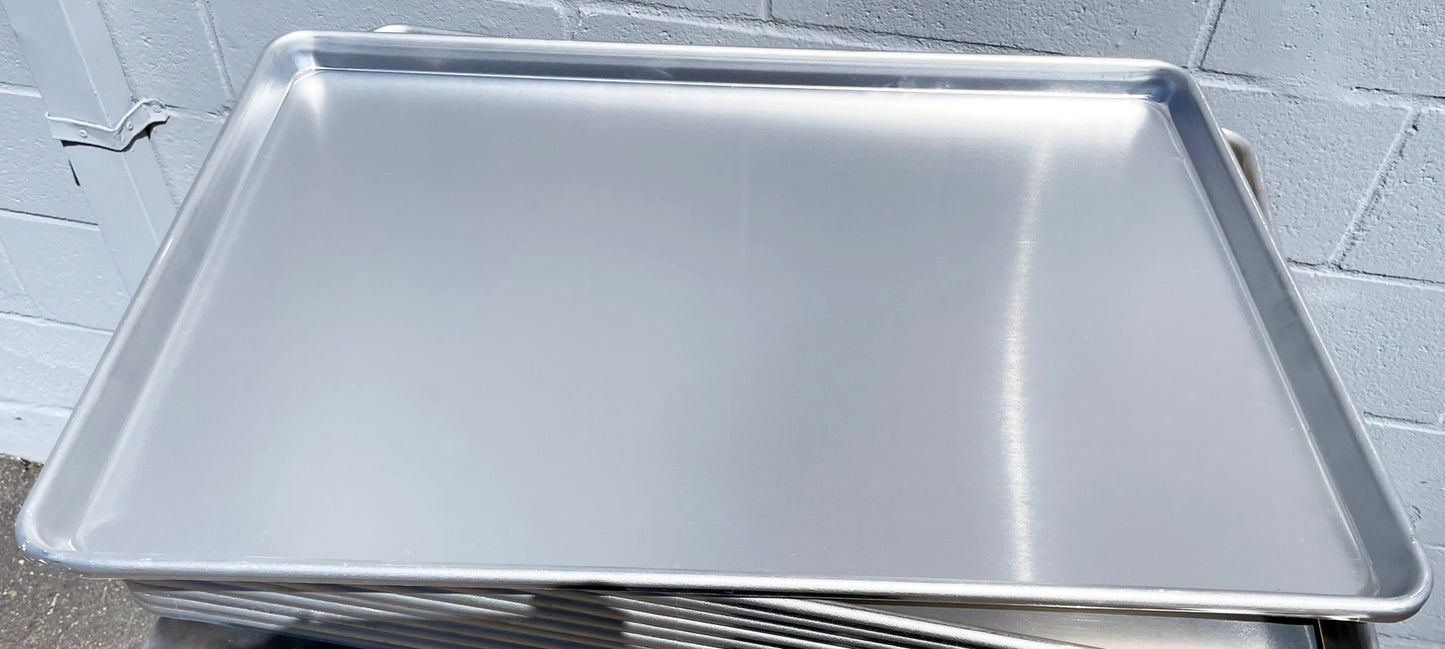 Lot Of 12 NEW Vollrath (5315) 12 Gauge Full-Size Bakery Cooking Bun Sheet Pans