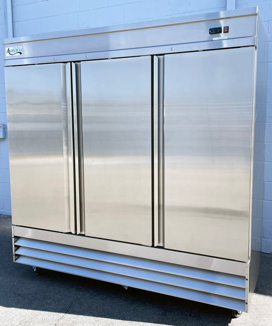Avantco (178SS3RHC) 3-Door Stainless Steel Commercial Reach-In Refrigerator