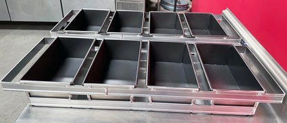 LOT OF 5 BRAND NEW 4-Strap Lightweight Bread Loaf Baking Pans