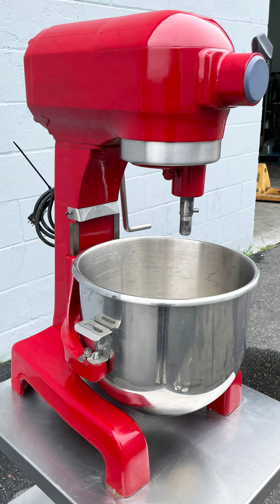 Hobart (A-200T) 20 Quart 3 Speed Commercial Bakery Dough Food Mixer On Stand