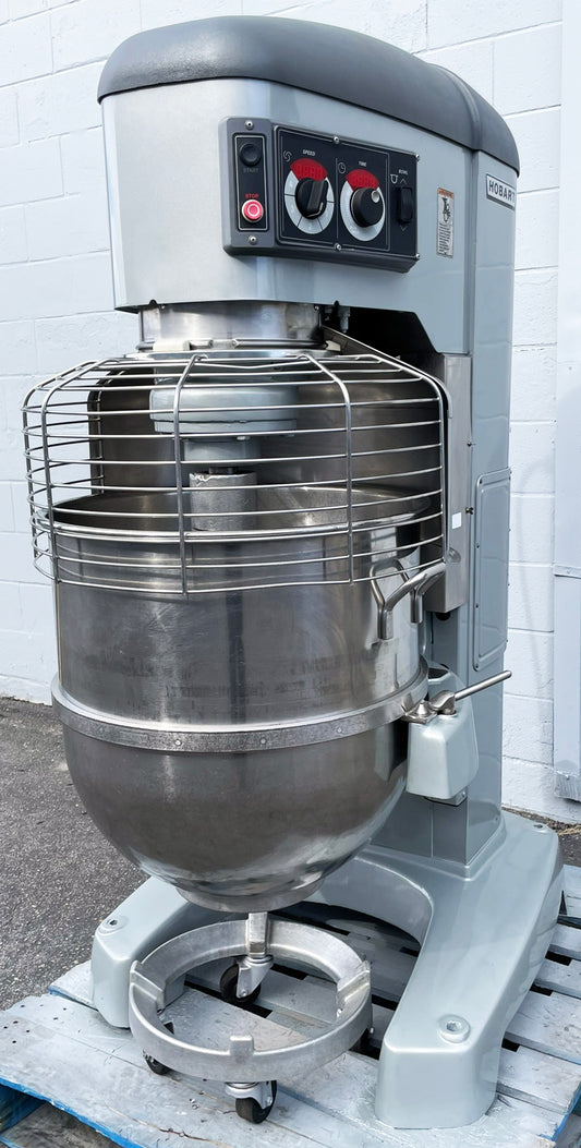 Hobart (HL1400N) 140 Quart 4 Speed Industrial Bakery Restaurant Dough Food Mixer