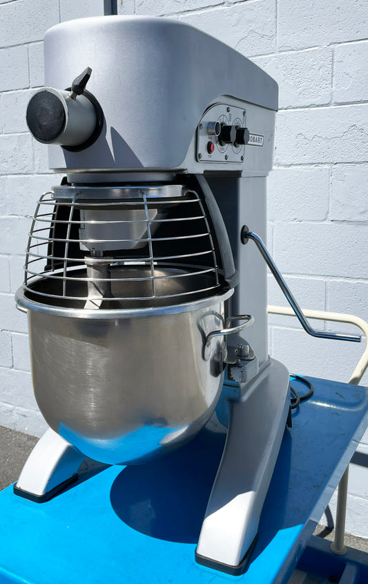 Hobart (HS20) 20 Quart 4 Speed Commercial Bakery Restaurant Dough Food Mixer
