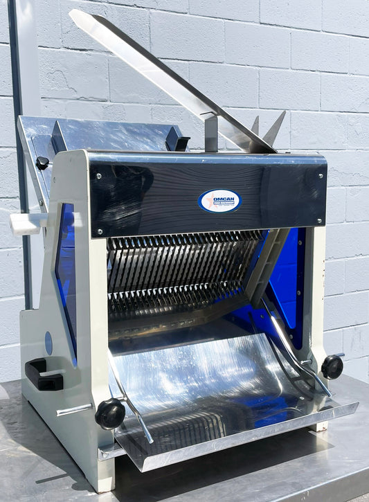 Omcan (HL-52006) 1/2″ Slicing Countertop Commercial Bakery Bread Loaf Slicer