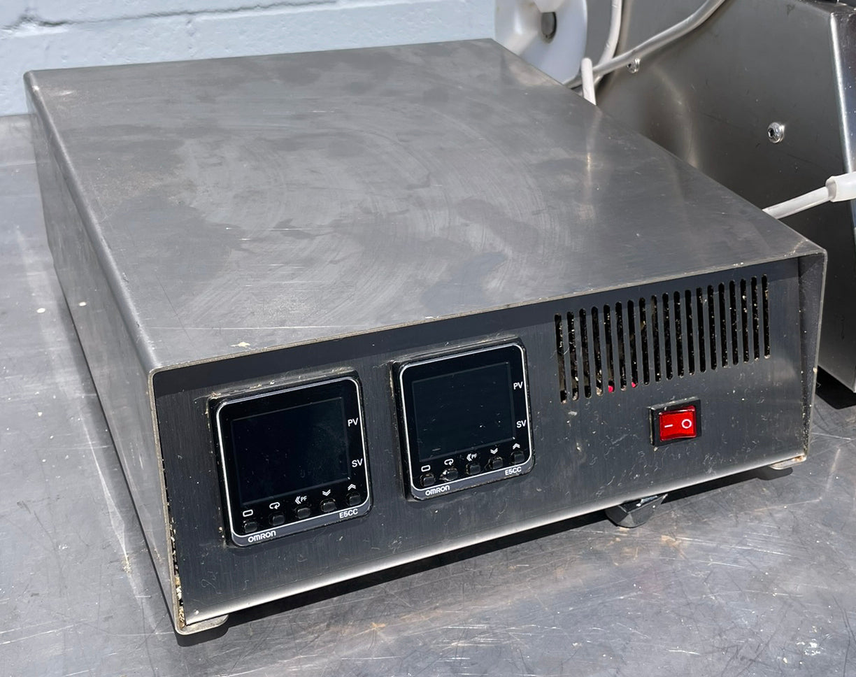 Pralinenfix (PFM2000) 8-Piston 3.2 Gallon Heated Bakery Confectionary Depositor